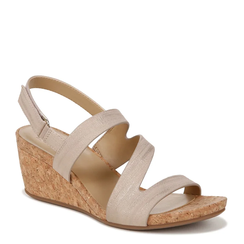 Unbeatable Deals Women's Naturalizer, Adria Sandal
