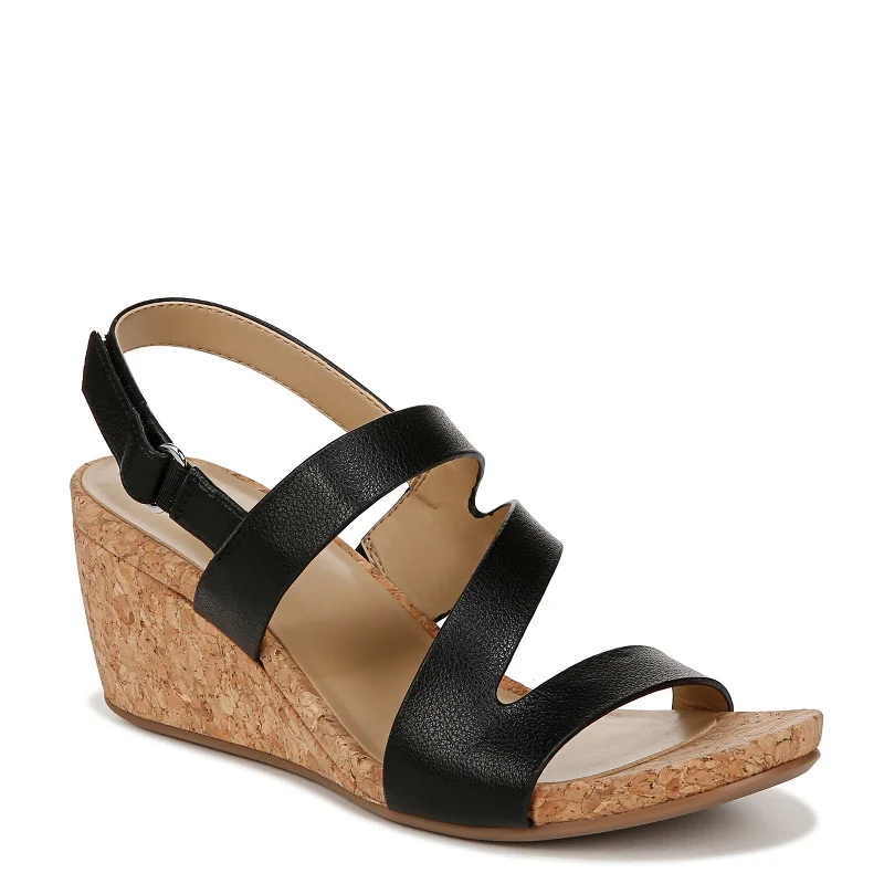 Massive Savings Women's Naturalizer, Adria Sandal