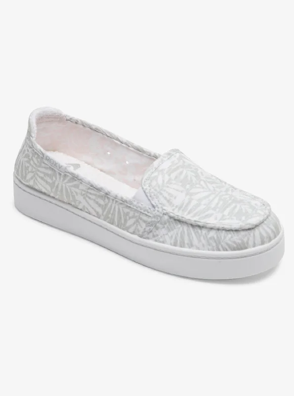 Statement Footwear Discount Minnow Plus Shoes - Sage