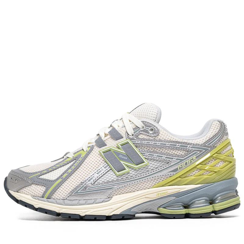 Lightweight Fashion Shoes New Balance 1906R - Sea Salt/Everglade Green