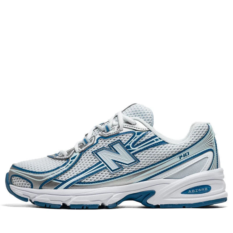 Must Haves New Balance 740 - Ice Blue/Sea Stone