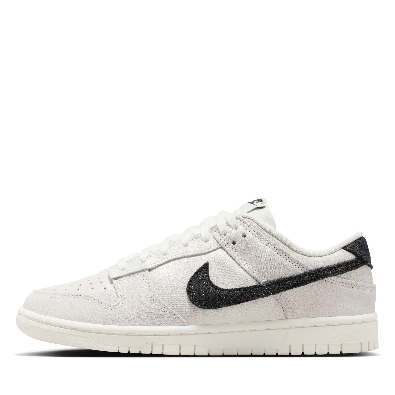 Best Deals Of The Season Women's Nike Dunk Low SE - White/Black