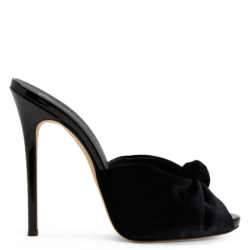 Comfortable Motion Flexible Shoes Giuseppe Zanotti Bridget Velvet