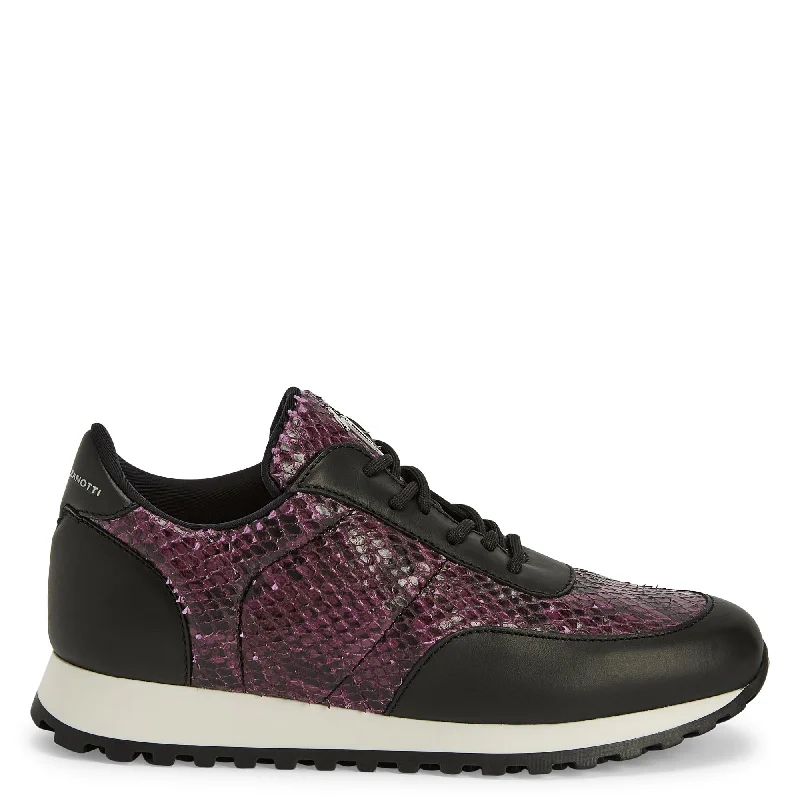 Sleek Versatile Footwear Giuseppe Zanotti Jimi Running