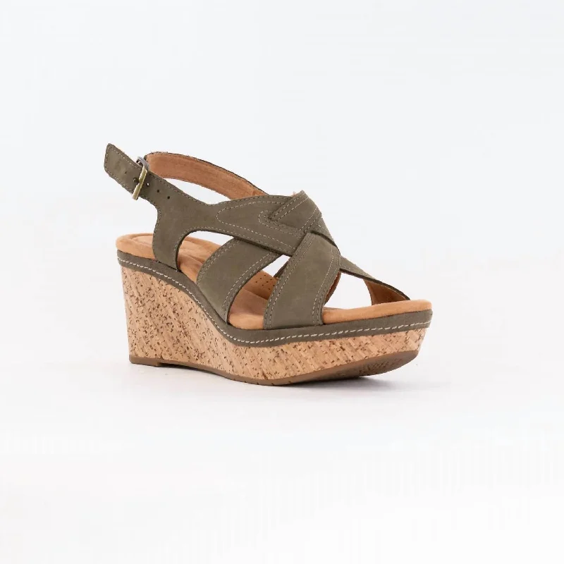 Comfortable Shoes Promotion Women's Elleri Rae Sandal In Olive Nubuck