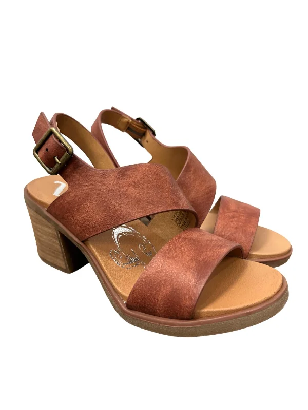 Slip-Resistant Footwear Promotion Women's Fiona Leather Strap Block Heel Sandal In Rust