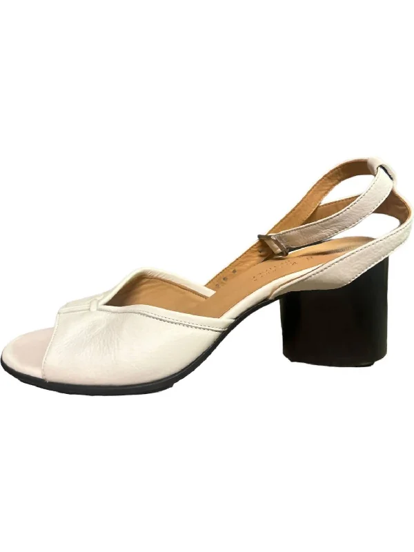 Fashion Deal Women's Kips Bianco Sandals In White