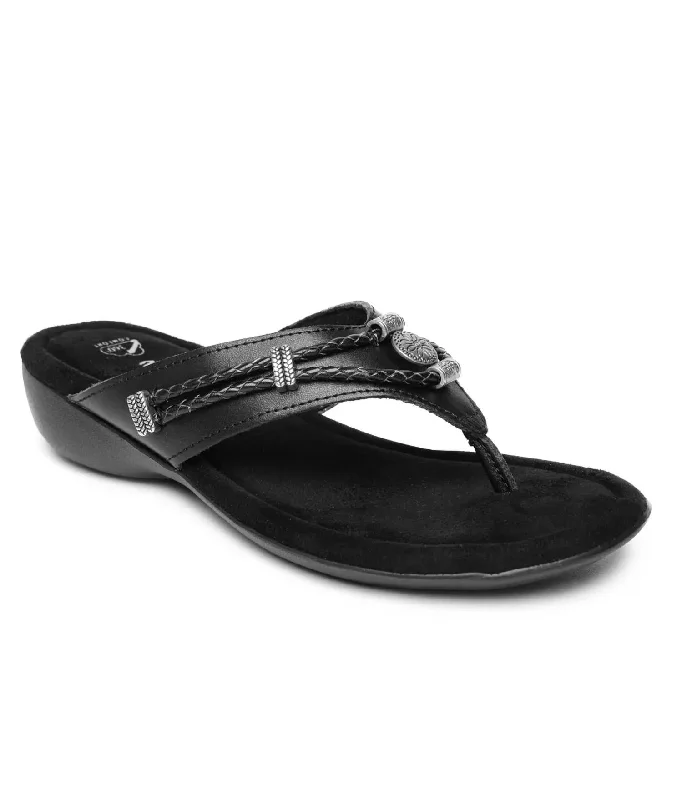 Soft Sole Shoes Women's Silverthorne 360 Thong Sandals In Black