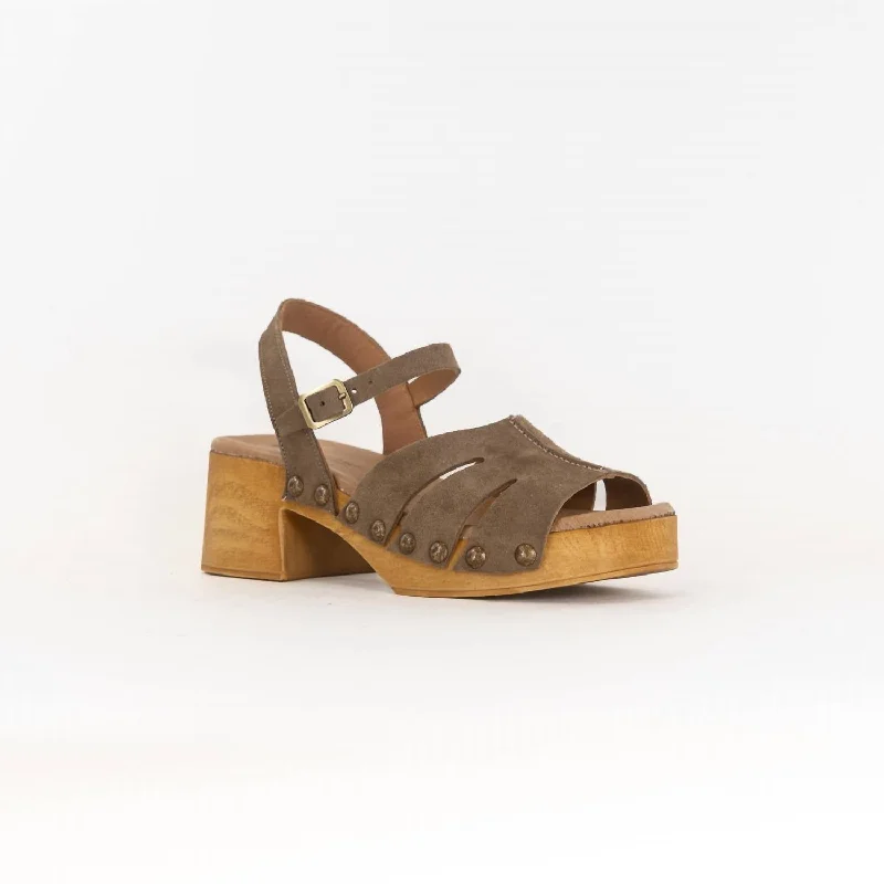 All-Season Shoes Deal Women's Simone Sandal In Taupe