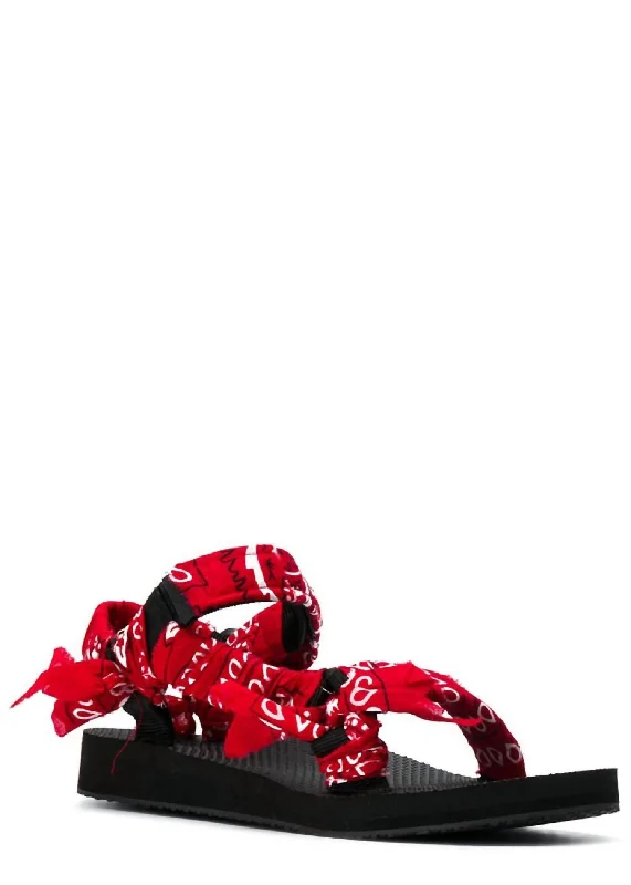 Stylish Walking Shoes Women's Trekky Bandana Sandal In Red
