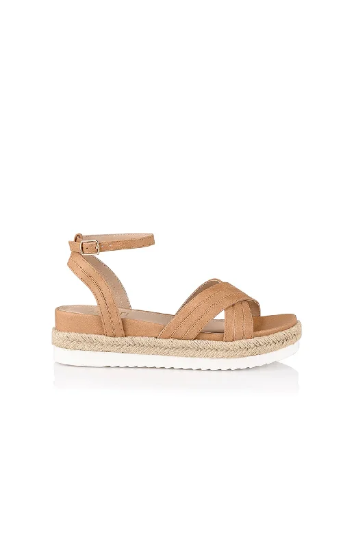Comfortable Breathable Running Shoes Dezzie Sandal Caramel Softee
